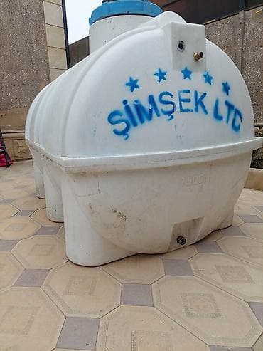 Bak, Plastik, 1500 l l, İşlənmiş, Ünvandan götürmə