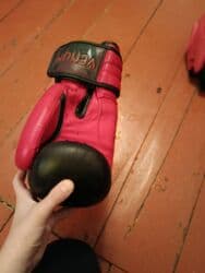 карнавальные маски в баку: İdman Əlcəkləri və Kask Hər biri arginaldın Əlcəklər 12 Oz və bərkfir — 5