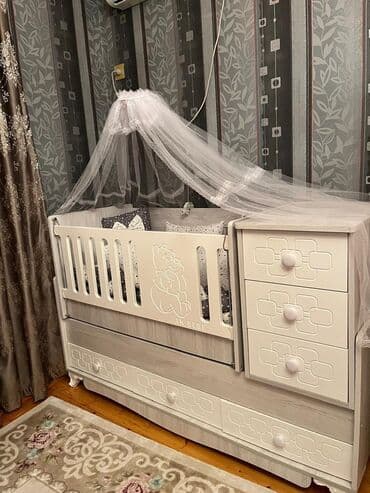 beşik: Oğlan və qız üçün, Dördbucaq, Beşik, Dəst ilə, Yellənmə mexanizm ilə — 3