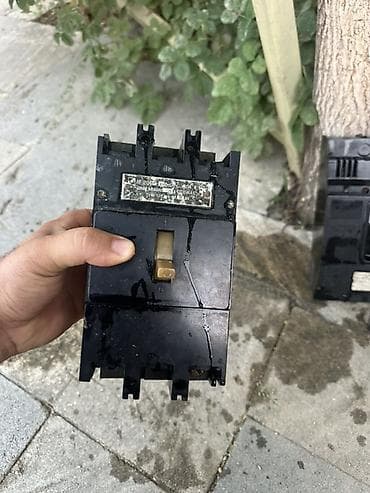 3 reqemi: Məhsul: 3 fazalı avtomat açar (sərt korpuslu, şiber tipli) — 5