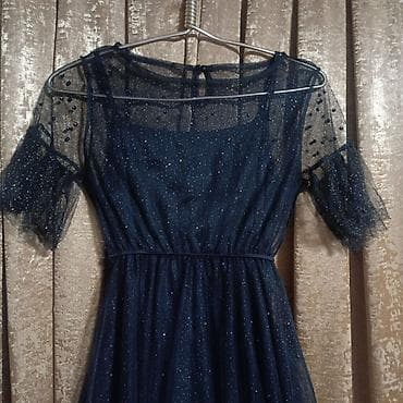 Qadın paltarı – 2 ədəd 1) Bənövşəyi rəngli, üzəri yazılar və çiçək — 7