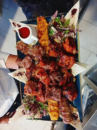 Мясо птицы: Məhsul: Manqal assortisi və qızartmalar Təsvir: - Kömürdə bişmiş — 3