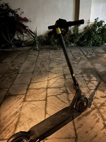 Xiaomi 2 pro skuter Yeni kimidir az istifade olunub tam ideal