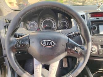 kia ceed on fara: Kia Ceed: 1.6 l | 2009 il Universal — 3