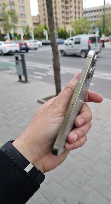 аккумулятор кредит: IPhone 14 Pro, 256 ГБ — 3