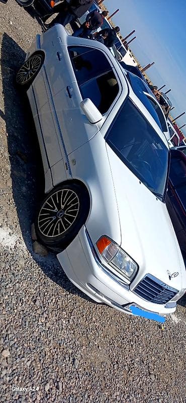 kompressor mercedes: Mercedes-Benz 220: 2.2 l | 1998 il Sedan — 6