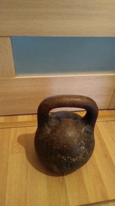 divara vurulan turnik: Girya, İşlənmiş — 2