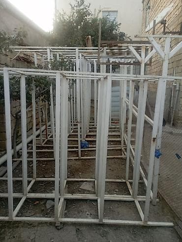 Metaldan hazırlanmış konstruksiya karkası - Material: qalın divarlı at lalafo.az Metaldan hazırlanmış konstruksiya karkası - Material: qalın divarlı