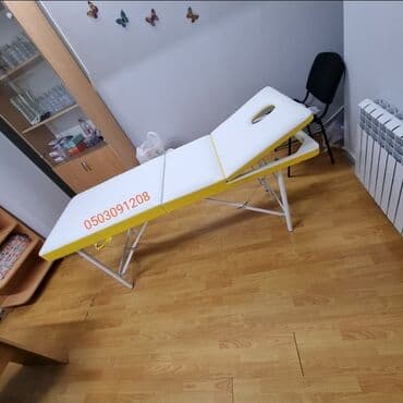 cen islenmis: Çamadan masaj üçün açılıb bağlanan Baş hissəsi qalxıb enən Durba ayaq — 1