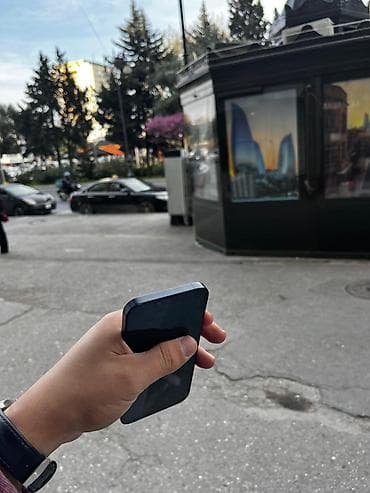 iphne: IPhone 14, Mavi — 5