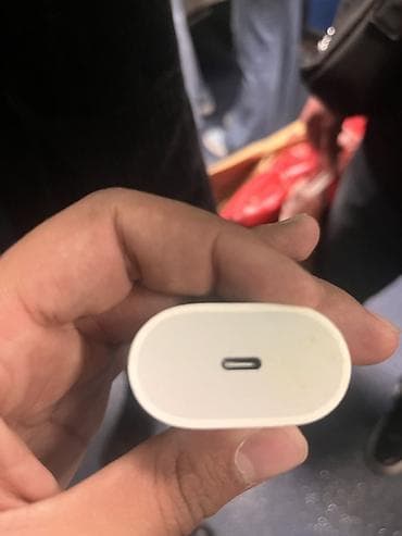 balaca apple: Simsiz şarj cihazı Apple — 3