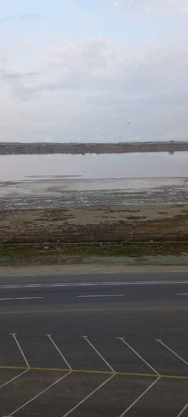 баку белый город купить квартиру: Xirdalanda elağa vahid kucesində 8 mertebeli binanın 4-cu — 11