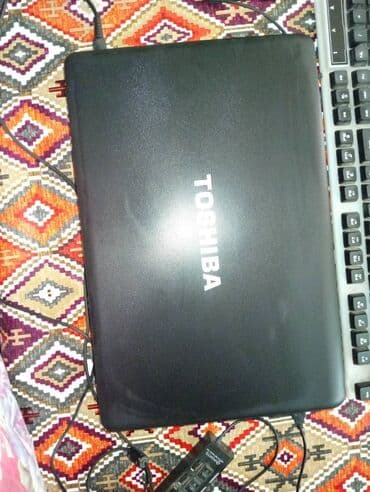 kamera manitoru: Toshiba noutbuk dəsti Xüsusiyyətlər və komplekt: - Toshiba noutbuk — 4