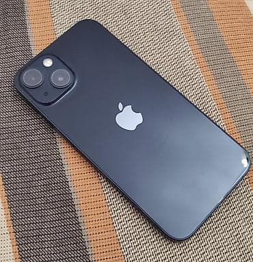 ayfon 4es: IPhone 13, Midnight — 2