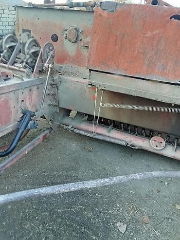 belarus traktoru: Tecli satlir - Traktora qoşulan, PTO ilə işləyən balya presi - Ön — 4