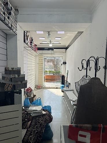 azadliqda kiraye: Arendaya verilir – mərkəzi piyada küçəsində yerləşən vitrinli ticarət — 5