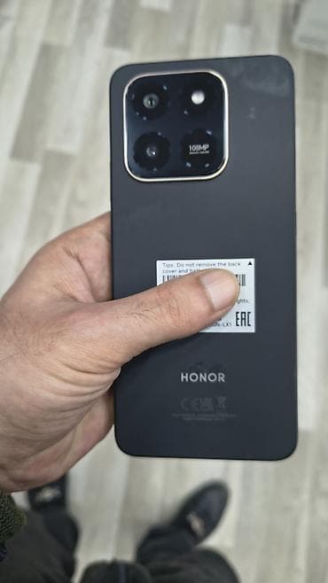 Honor X7d, 256 GB, rəng - Qara, Zəmanət, Sensor, Barmaq izi lalafo.az -da Honor X7d, 256 GB, rəng - Qara, Zəmanət, Sensor, Barmaq izi