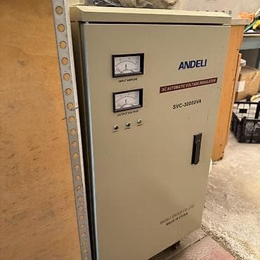Andeli SVC-30000VA – AC Automatic Voltage Regulator Xüsusiyyətlər: -