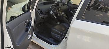 e39 guzgu: Toyota Prius: 1.8 l | 2011 il Hetçbek — 6