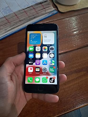 apple macbook: IPhone 7, 32 GB, Qara, Barmaq izi — 5