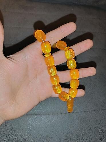 3 d saat: Təmiz kehrabadır, 1 böyük 16 kiçik. 38 qramdir fikri ciddi — 2