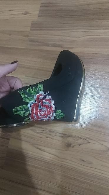 Женская обувь: Çox əla vəziyyətdədir — 3