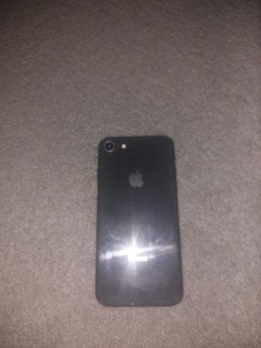 IPhone 8, 64 GB, Qara