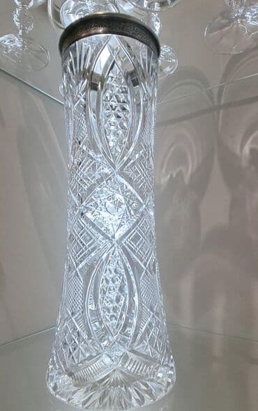 qərənfil gülü: Gumuw abadoklu guldan qedimidi 170 azn satilir — 2