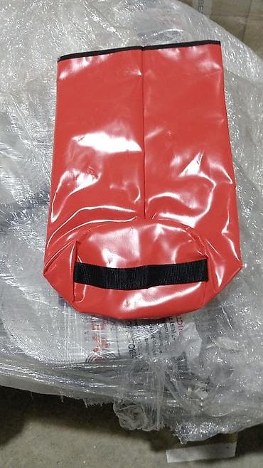 Aksesuarlar və tüninq: Yanğın təhlükəsizliyi üçün komplekt avadanlıq Tərkib: - Tozlu — 5