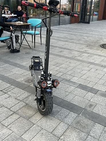 Başlıq: Faster RS7 skuter təcili satılır Mətn: Faster RS7 modeli — 2