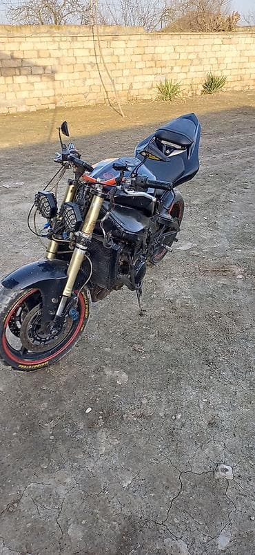 traktor t 42: Yamaha — 3