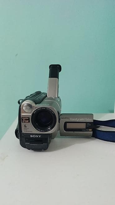 sony mp3 player: Sony 8mm videokamera satılır. Cəmi 1-2 dəfə istifadə olunub, təp-təzə — 4