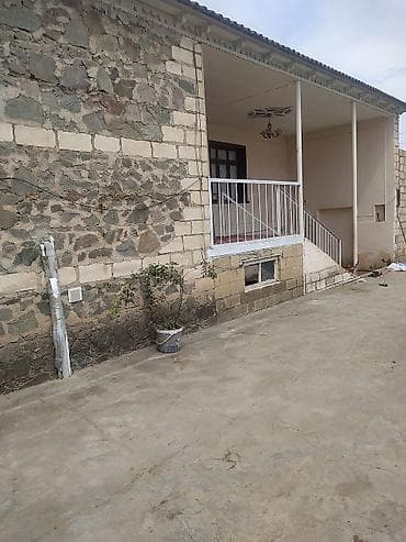 ev sekli: 3 otaqlı, 250 kv. m, Orta təmir — 5