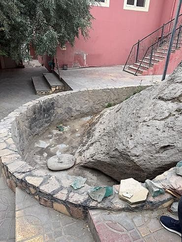 restoran: 200 kv bağlı zal,6 sota yaxın açığ həyət ərazisi arendaya — 3