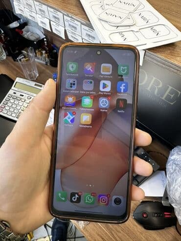 lg stylus 3: Xiaomi Redmi smartfon - Rəng: gümüşü/ağ arxa panel, düz kənarlı — 3