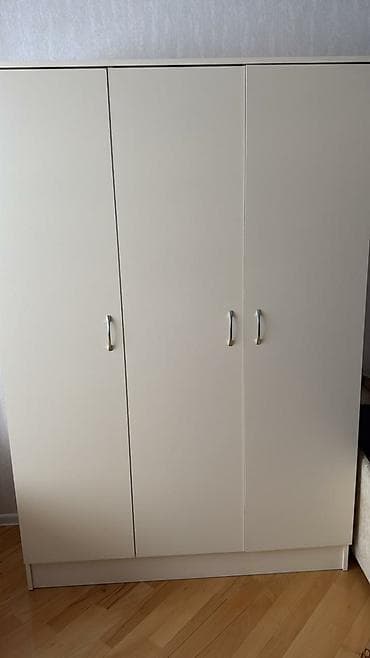 komputer stolu satisi: İşlənmiş, 3 qapılı, Ağ, Açılan, Düz dolab — 1