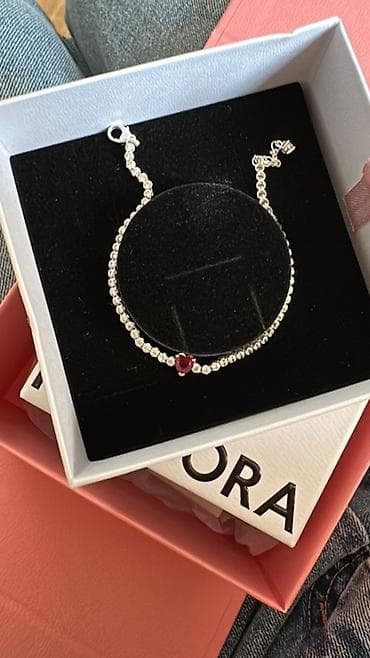 Bilərzik, Pandora, Gümüş