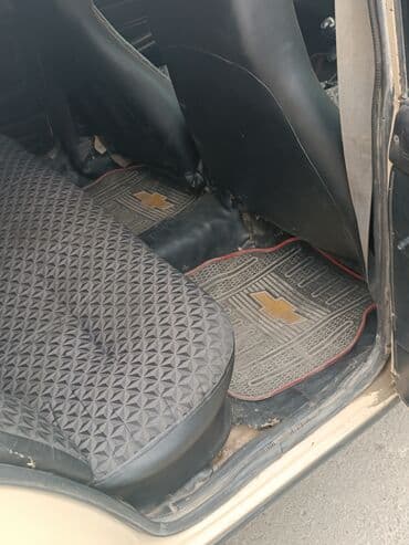 təkər 205: VAZ (LADA) 2107: 3 l | 1996 il 3000 km Kabriolet — 12