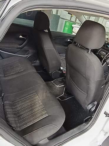 binəqədi dsk: Volkswagen Polo: 1.6 l | 2017 il Sedan — 6