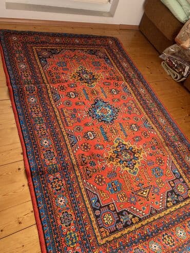 Süni güllər: Xalça — 2