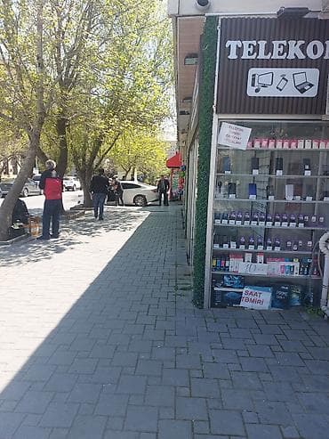 28 may m yanında telefon maqazində şöbə arendaya — 6