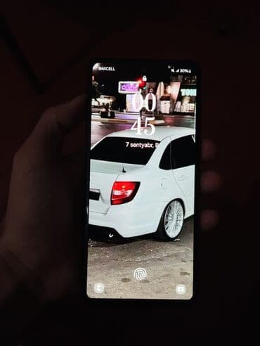 samsung a72 128gb qiymeti: Samsung Galaxy A72, 128 GB, rəng - Qara, Barmaq izi, Face ID — 2