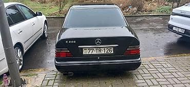 diski satisi: Mercedes-Benz E 220: 2.2 l | 1994 il Sedan — 3