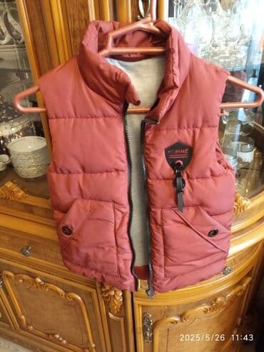 geyim pulsuz verilir: Jiletlər — 2