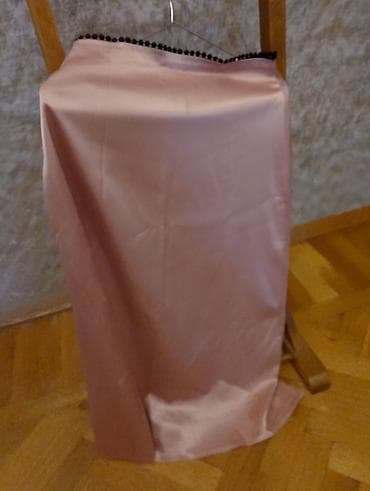 Güzgülər: Məhsul: Tünd pudra/çəhrayı rəngdə atlas parça - Material: Yumşaq — 1