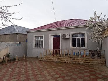 Mehdiabadda yerləşən həyət evi. Xüsusiyyətlər: - 3 otaq - Torpaq: 2