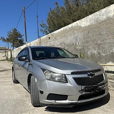 07 2012: Chevrolet Cruze: 1.4 l | 2012 il 26252 km Sedan — 1