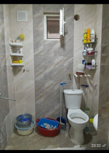 xacmazda satılan evlər: Ceyranbatan həyət evi satilir.3otaq sənədli ve təmirli — 16