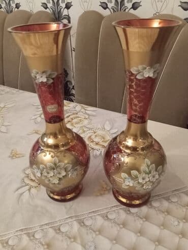 qızıl gül buketi: Vaza dəsti — 1