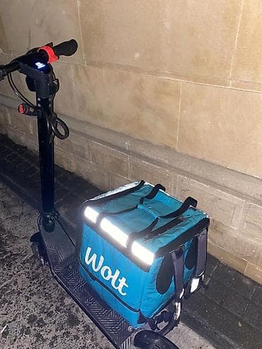 sur: Elektrik skuter + Wolt termobağlaması Məhsulun təsviri: - Şəhər içi — 5